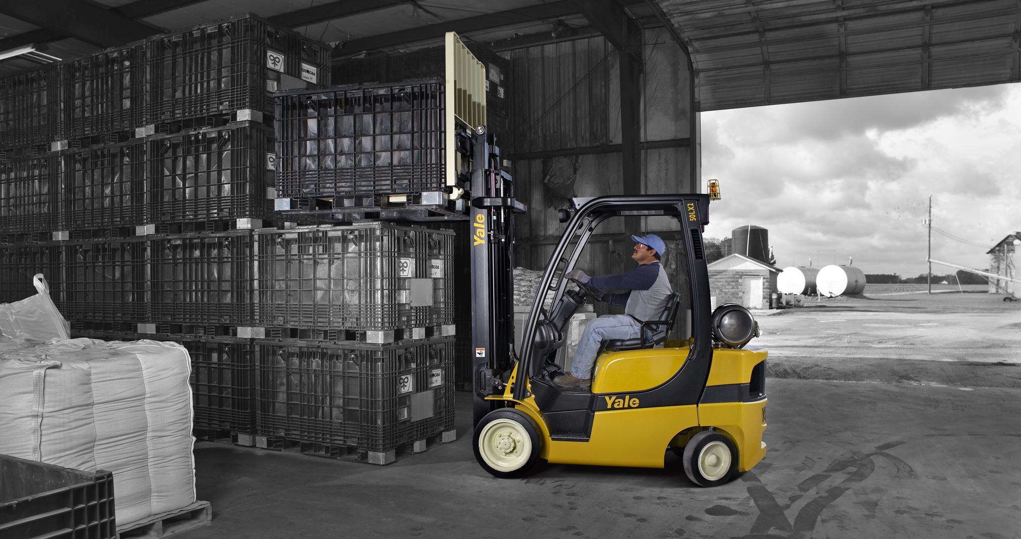 Read more about the article The Different Types of Forklifts: Classes I through V