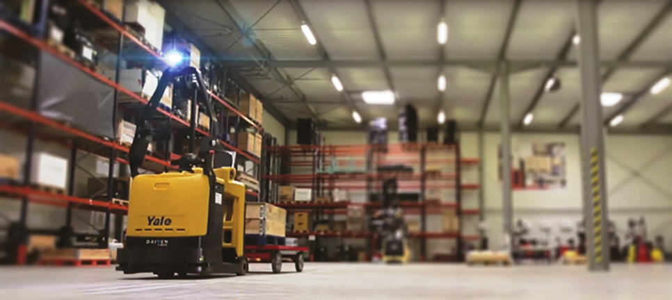 Read more about the article Discover How the New Robotic Lift Trucks Work in Less Than 10 Minutes